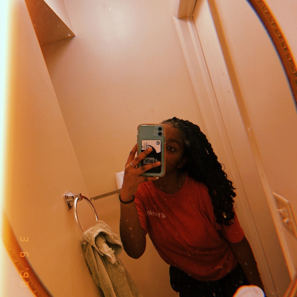 Meet your Posher, Jamiya